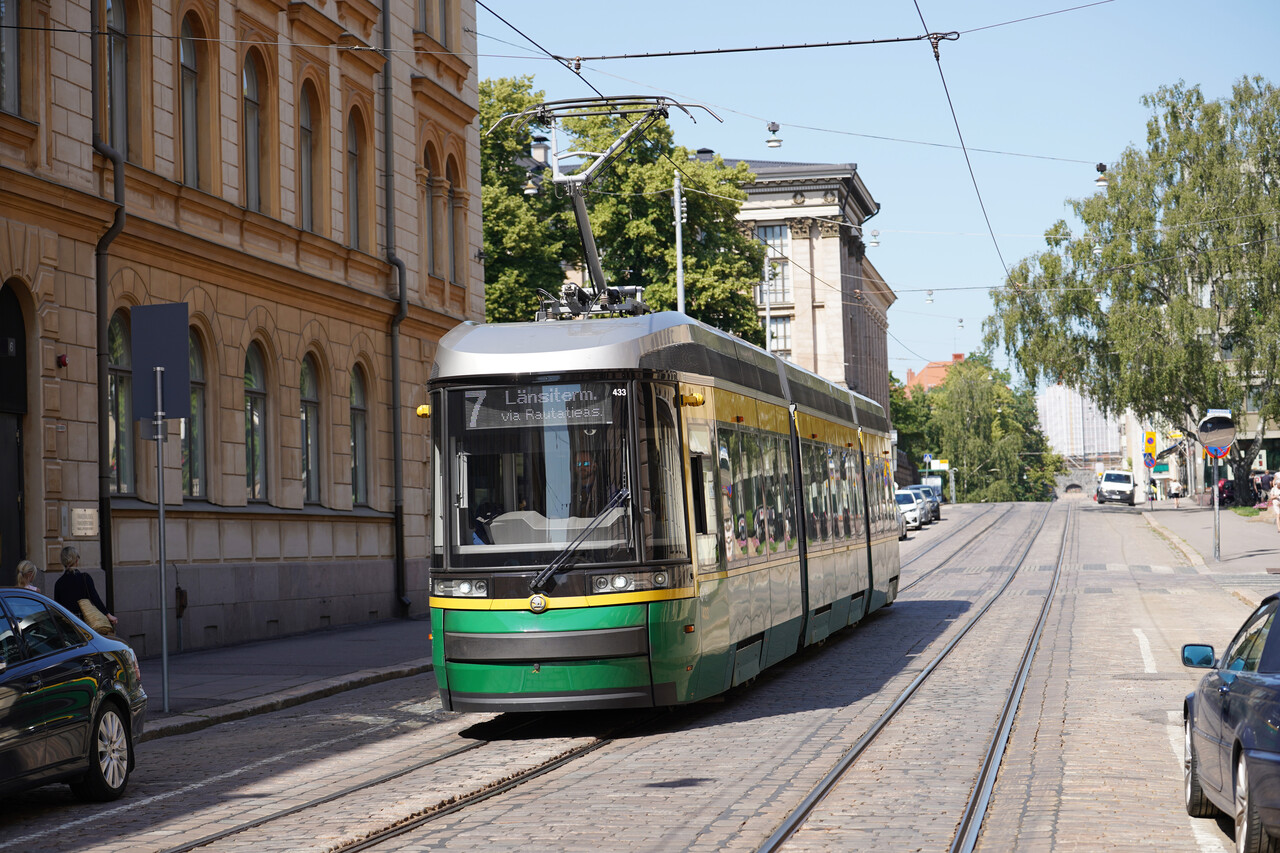 Ratikka Helsingin keskustassa